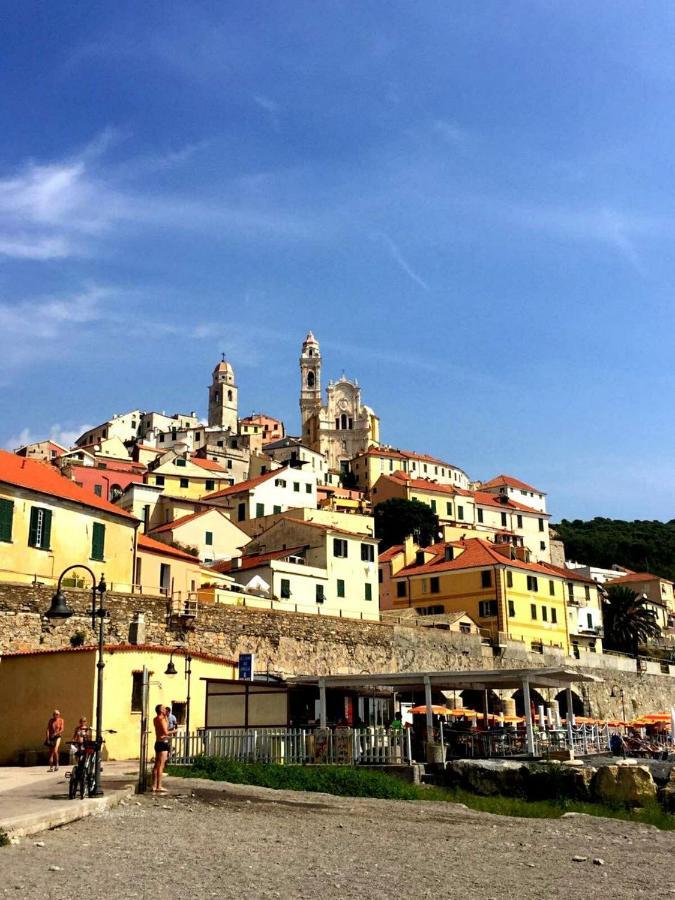 לינה וארוחת בוקר צ'רבו Tra Il Borgo E Il Mare מראה חיצוני תמונה
