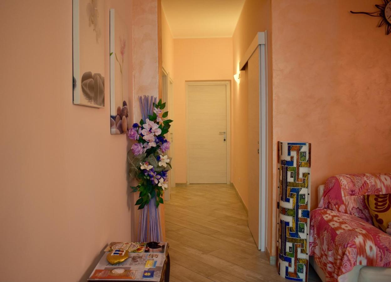לינה וארוחת בוקר צ'רבו Tra Il Borgo E Il Mare מראה חיצוני תמונה
